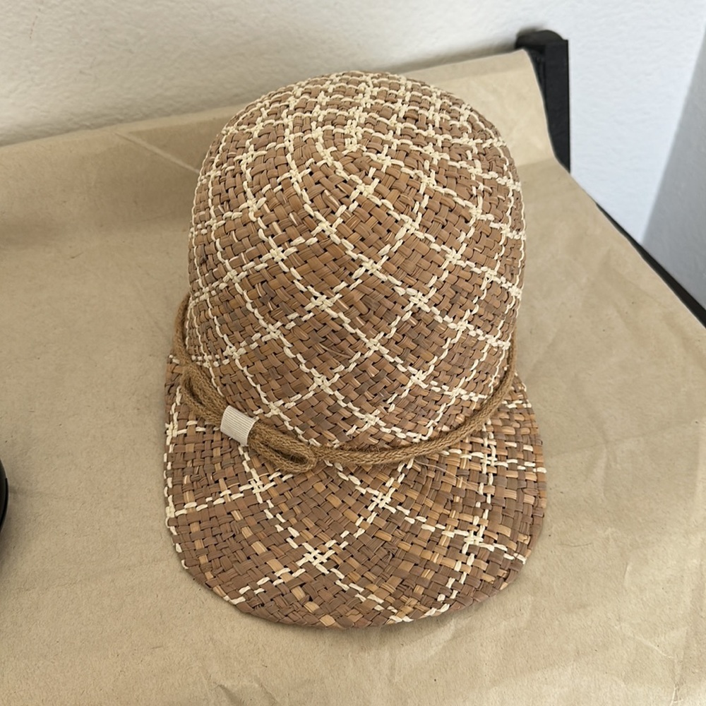 AQUA 2 TONE CAP NATURAL AND WHITE made in Italy - Picture 2 of 5